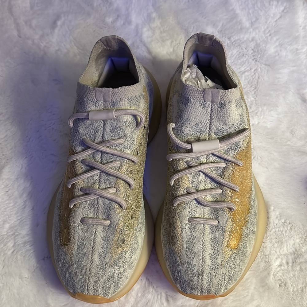 Yeezy Sneakers 👟 Authentic